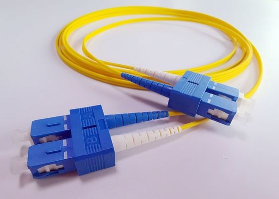 DWDM 시스템을 위한 울퉁불퉁한 SC UPC 두 부분으로 된 라이스존에 패치 코드